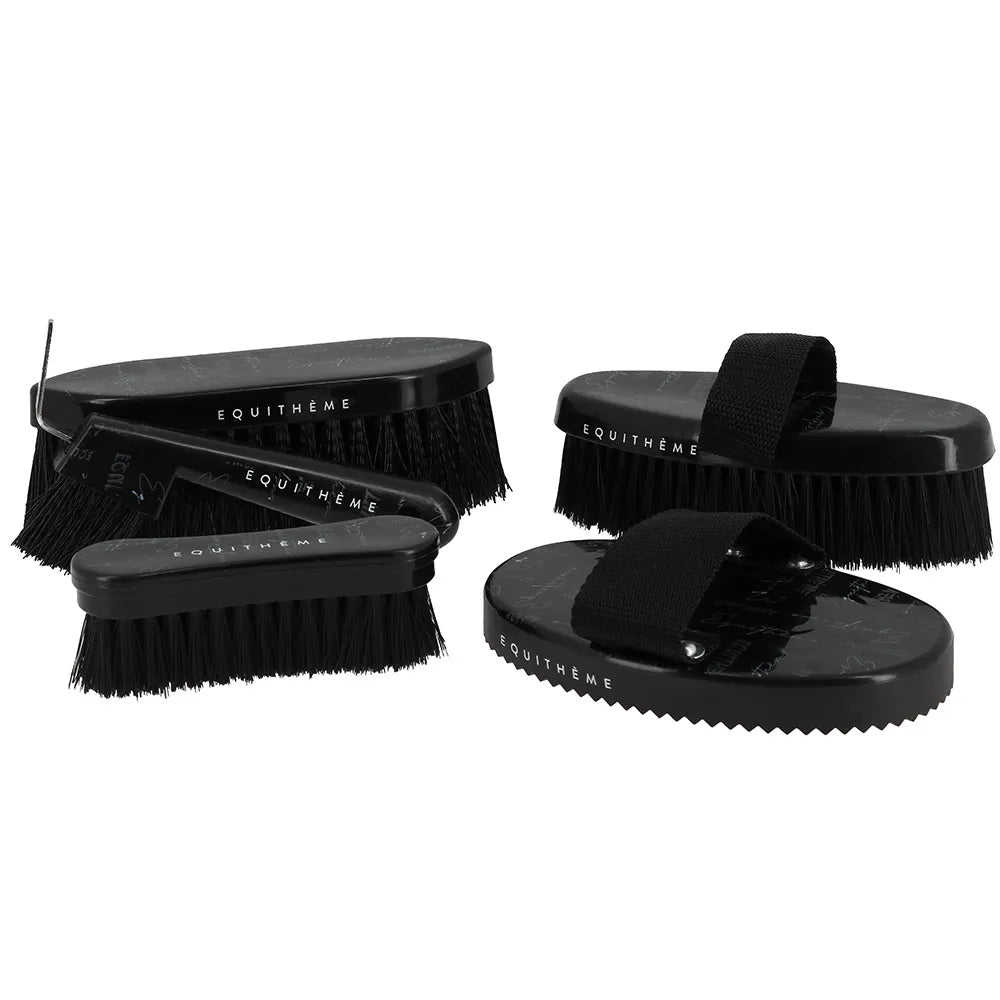 Grooming & Brushes